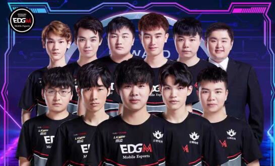 对他立雕像 对他立雕像